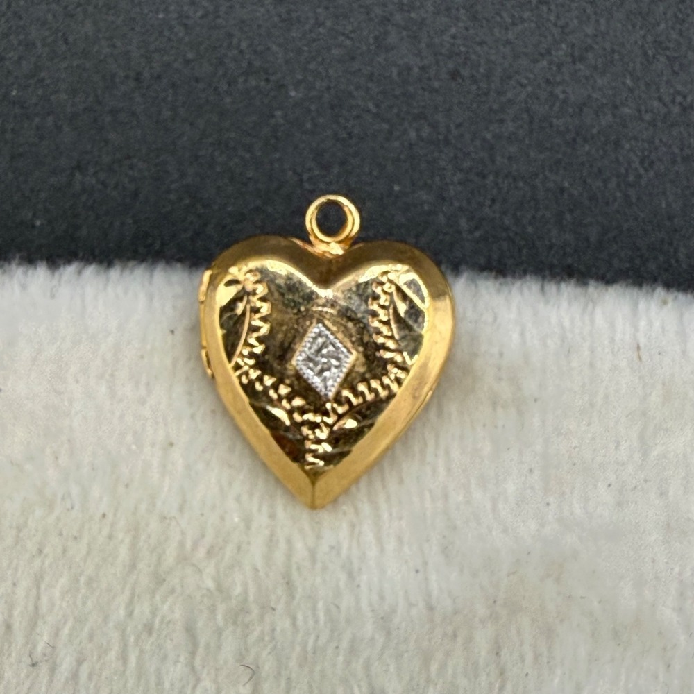Vintage Gold Filled Heart Locket‎ Rhinestone